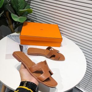 Hermes Oran Slides Women Calfskin In Brown