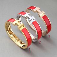 Hermes Small Clic H Bracelet In Red