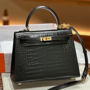 Hermes Kelly Bag Alligator Leather Gold Hardware In Black