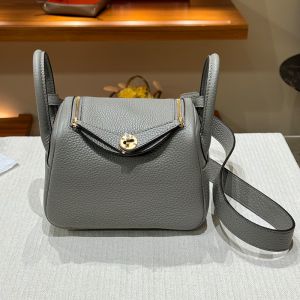 Hermes Mini Lindy Bag Togo Leather Gold Hardware In Marble